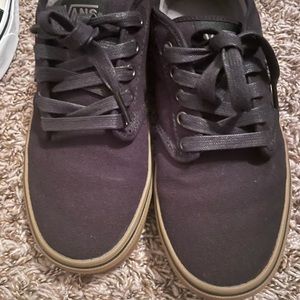 Black vans